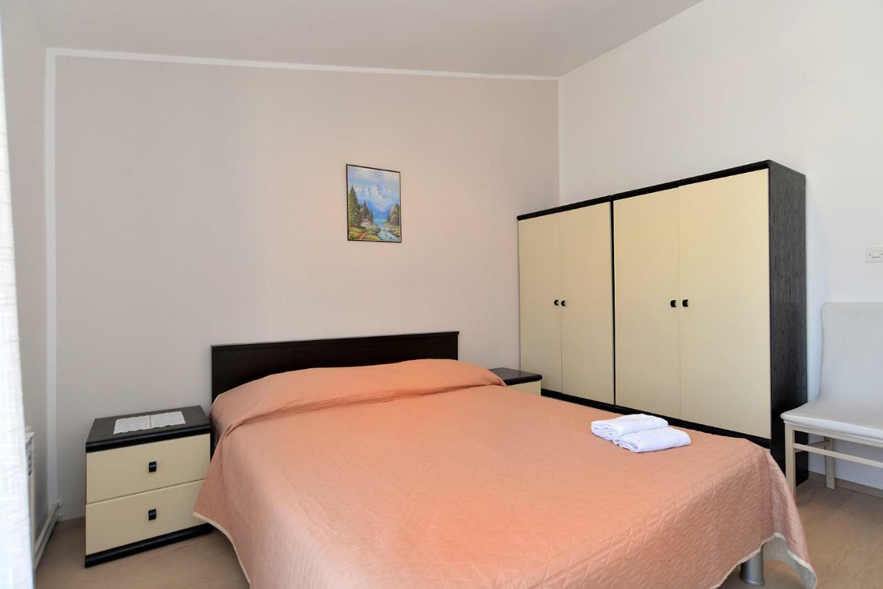 Apartment Gracijela 827 Medolino Esterno foto