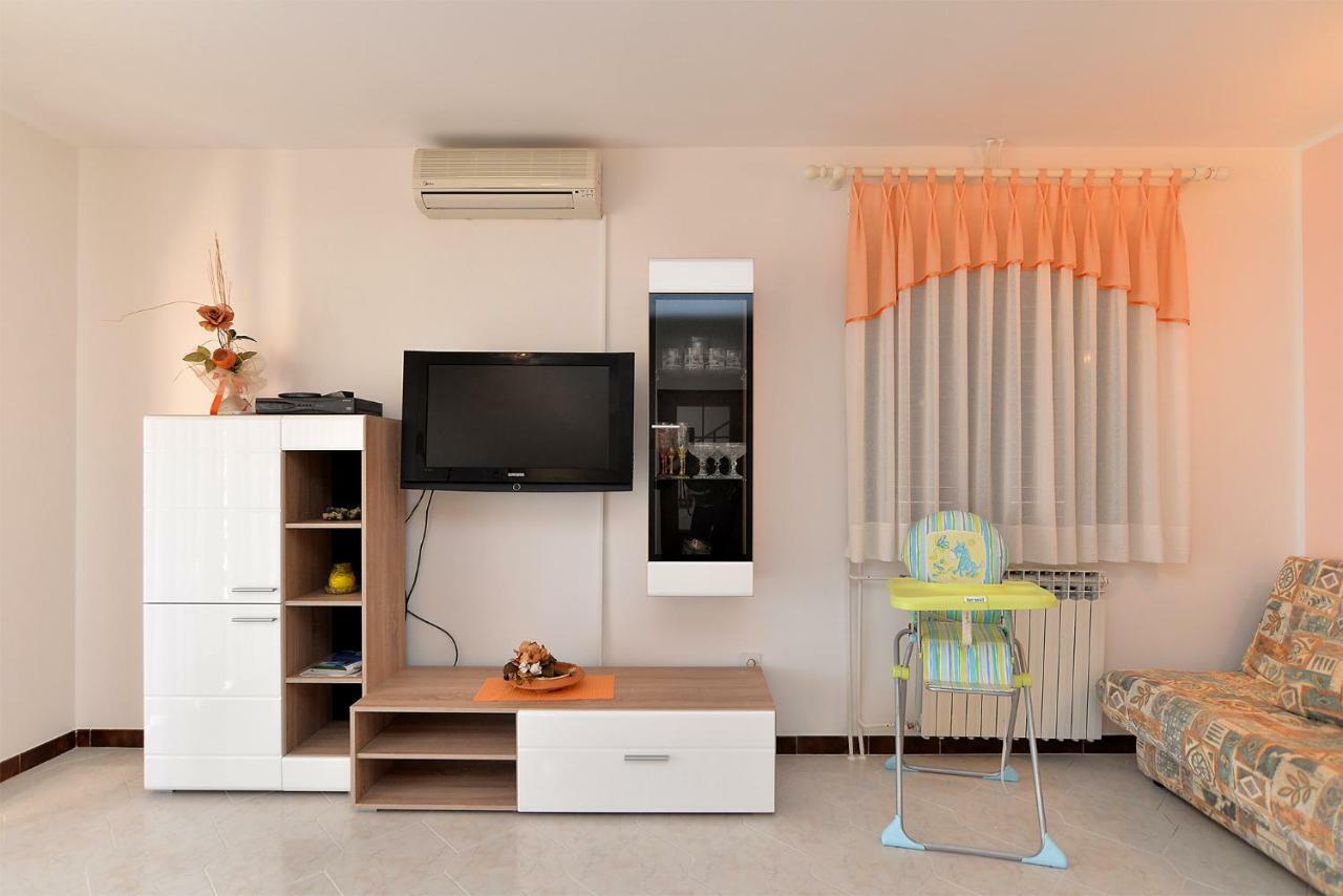 Apartment Gracijela 827 Medolino Esterno foto