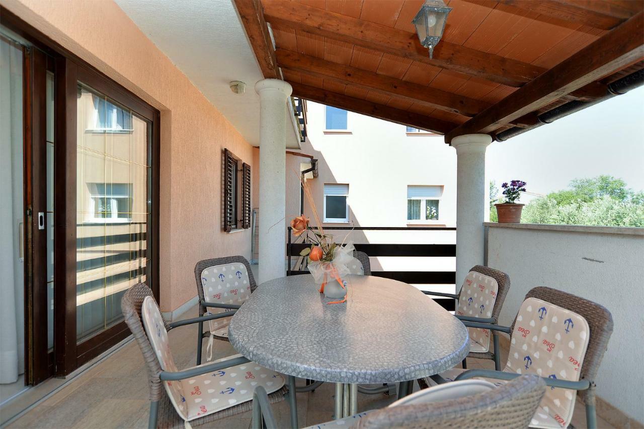 Apartment Gracijela 827 Medolino Esterno foto